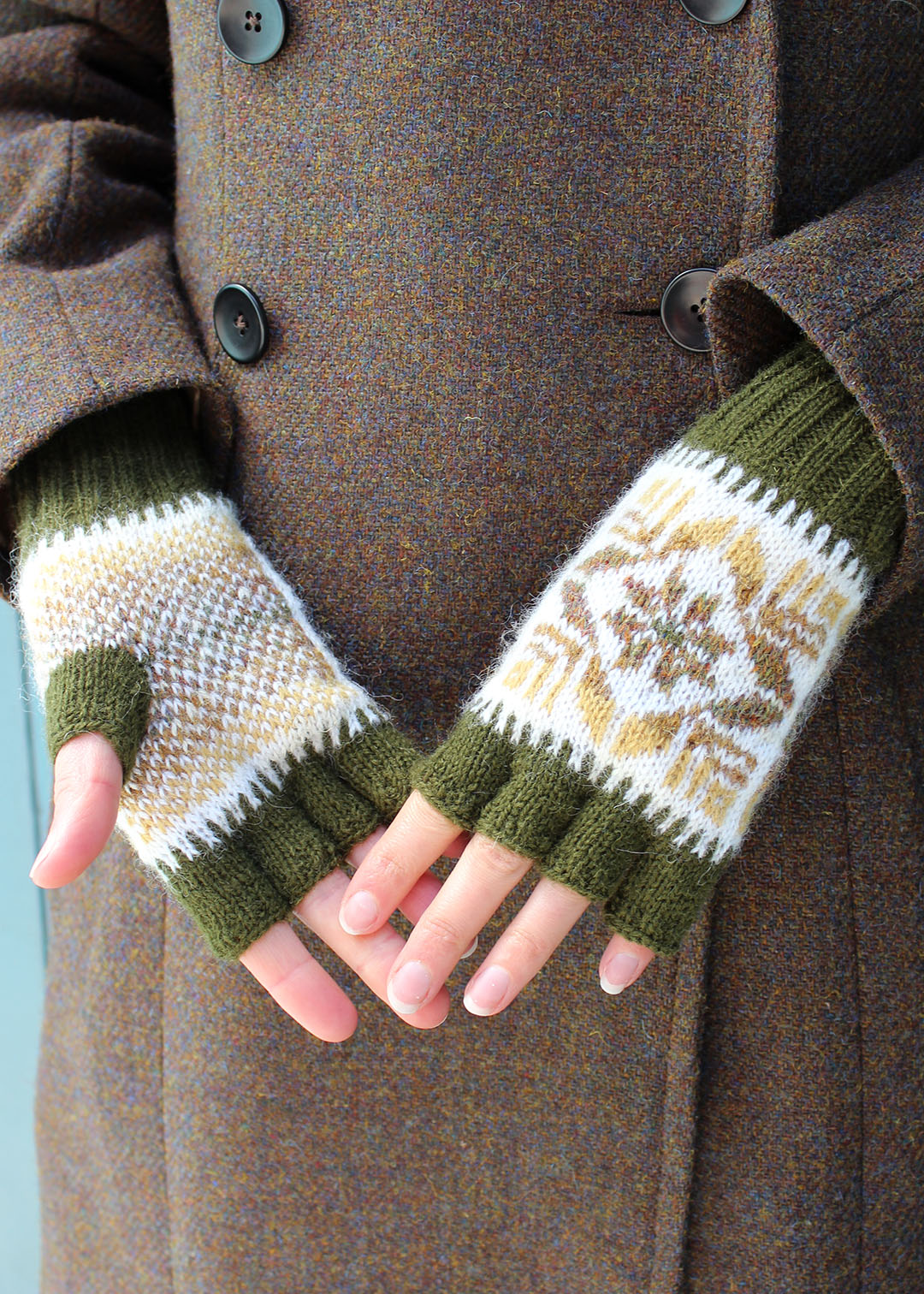 Shetland Fair Isle Fingerless Gloves Green