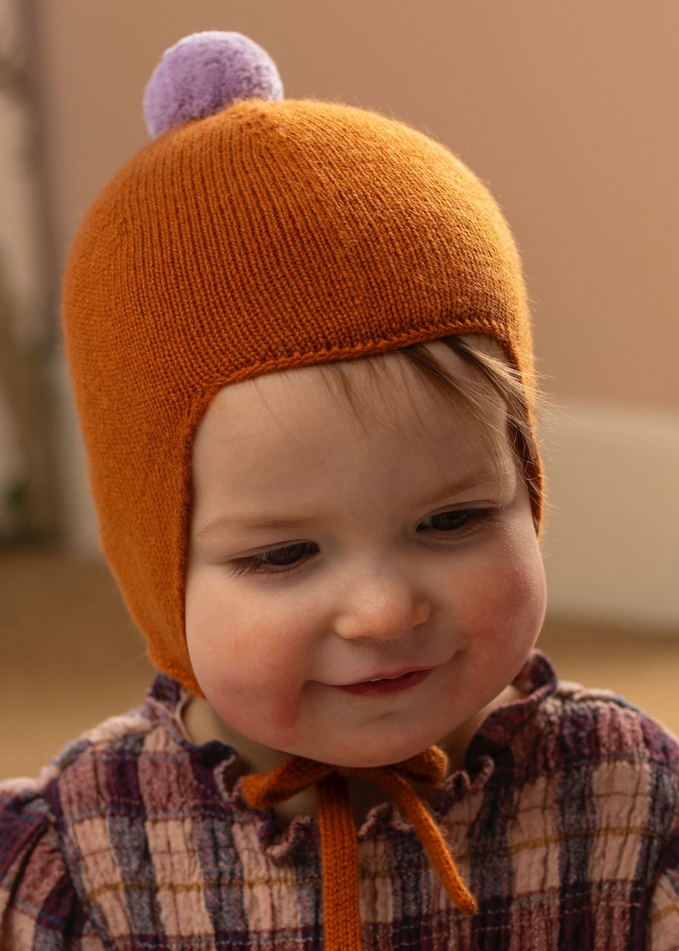 Baby Bonnet in Cashmere, ginger