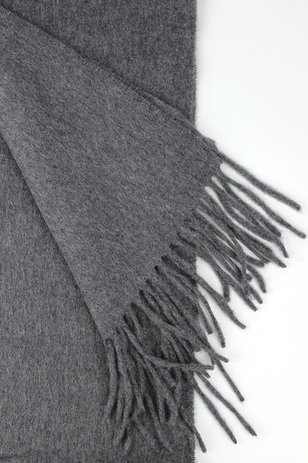 Oban scarf in grey cashmere. Scottish Textiles Showcase.