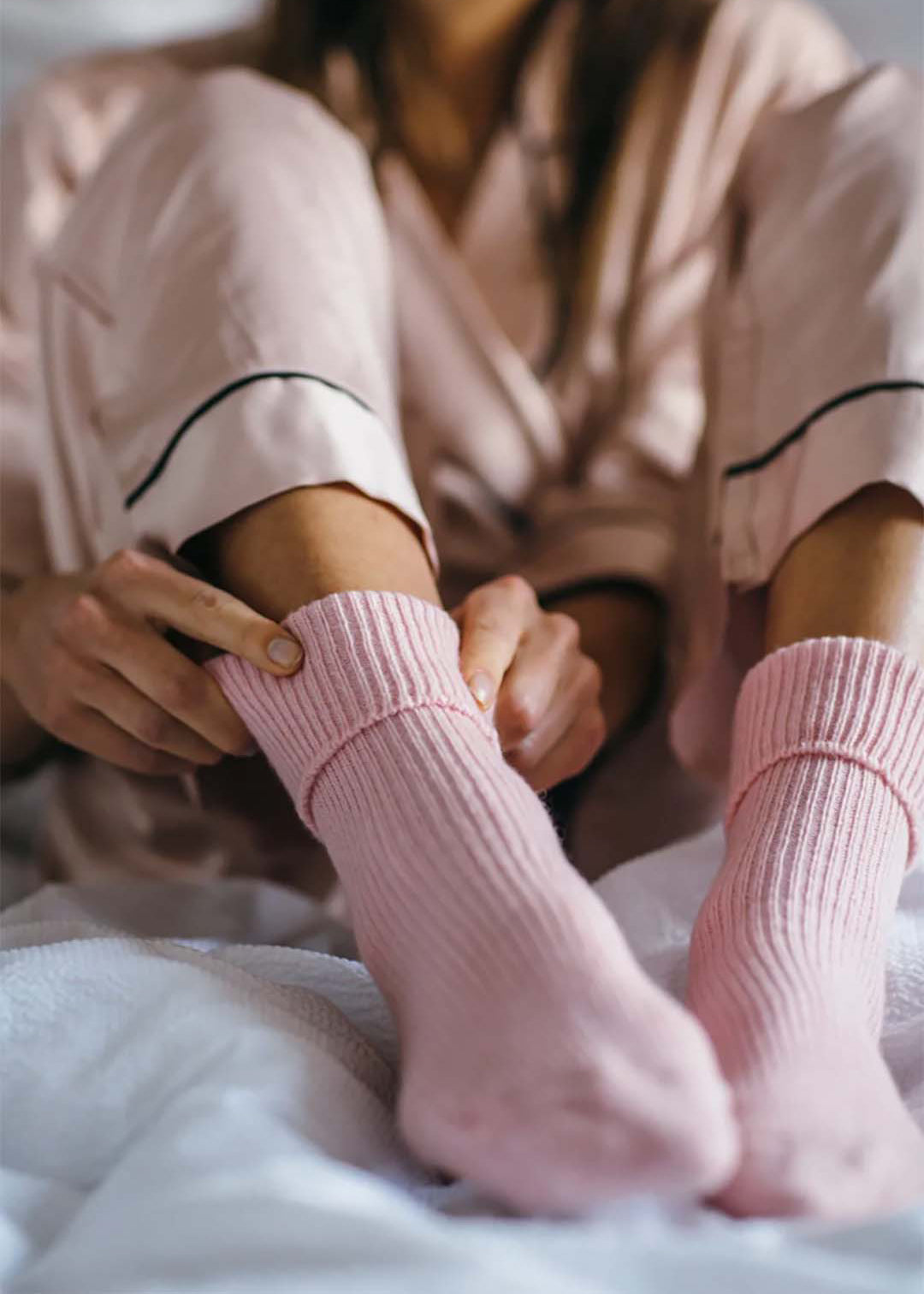 Luxury Bed Socks in Pink