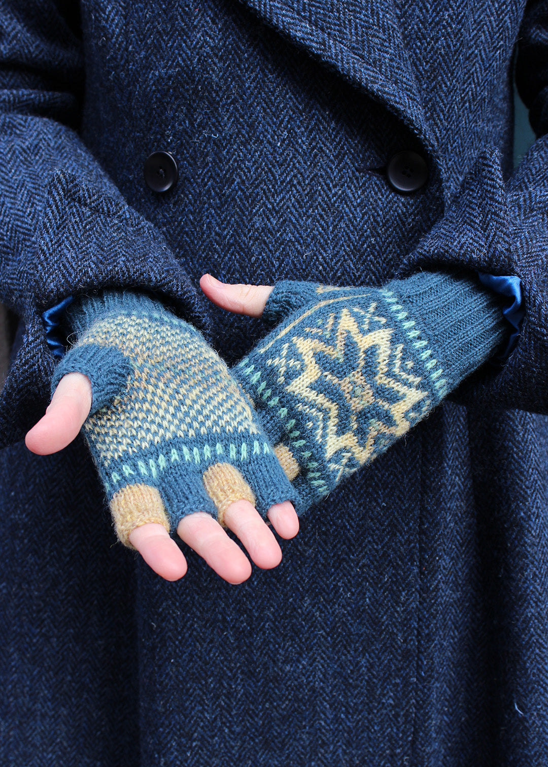 Shetland Fair Isle Fingerless Gloves Blue
