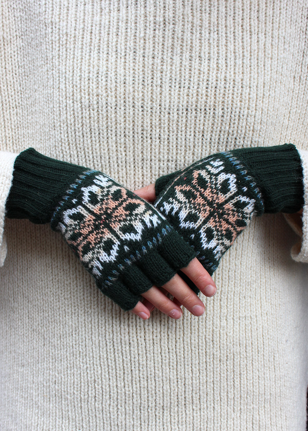Shetland wool Fair Isle green forest gloves.