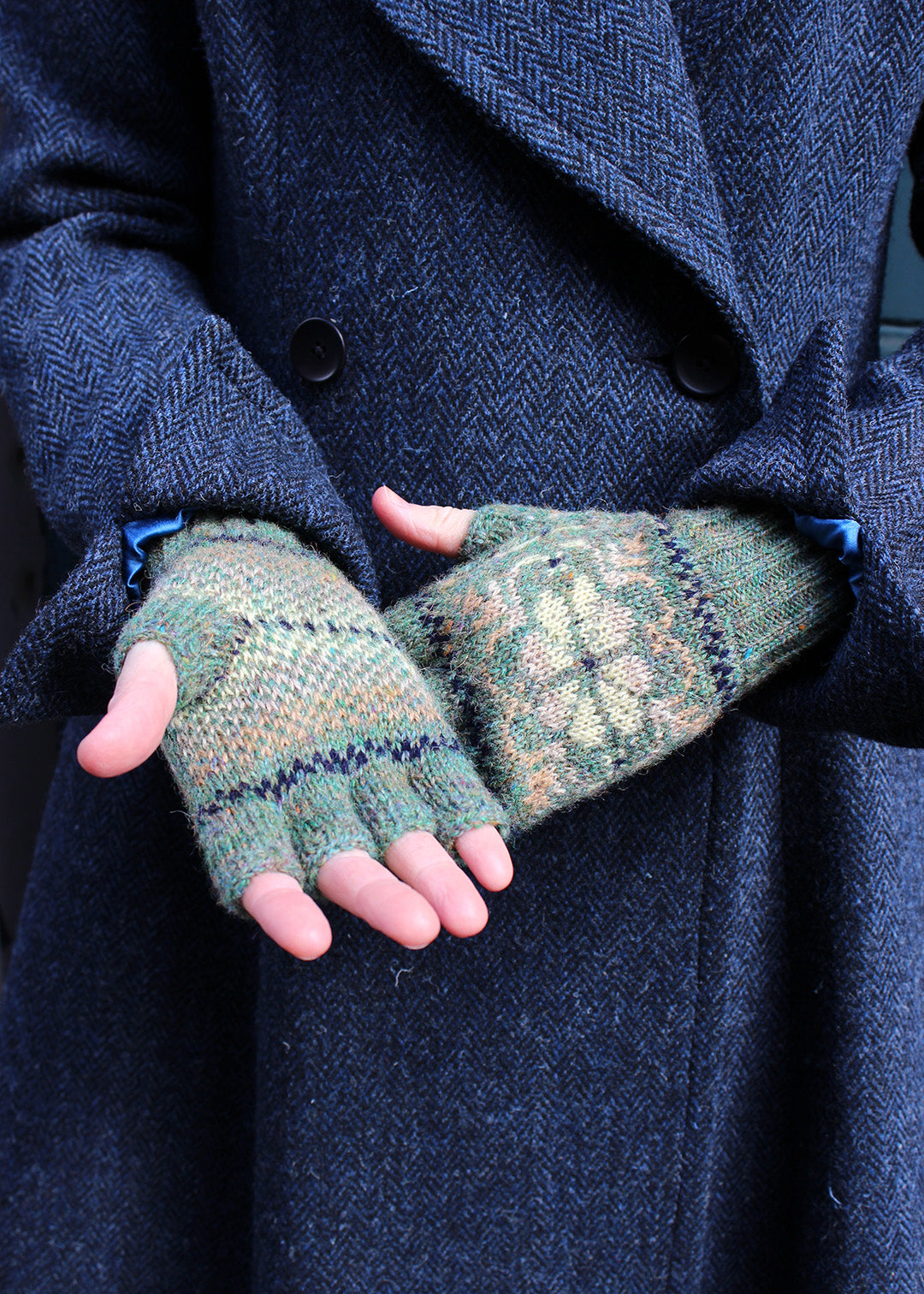 Shetland Fair Isle Fingerless Gloves Green