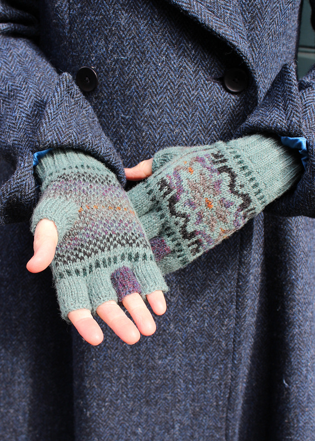 Shetland Fair Isle Fingerless Gloves Green