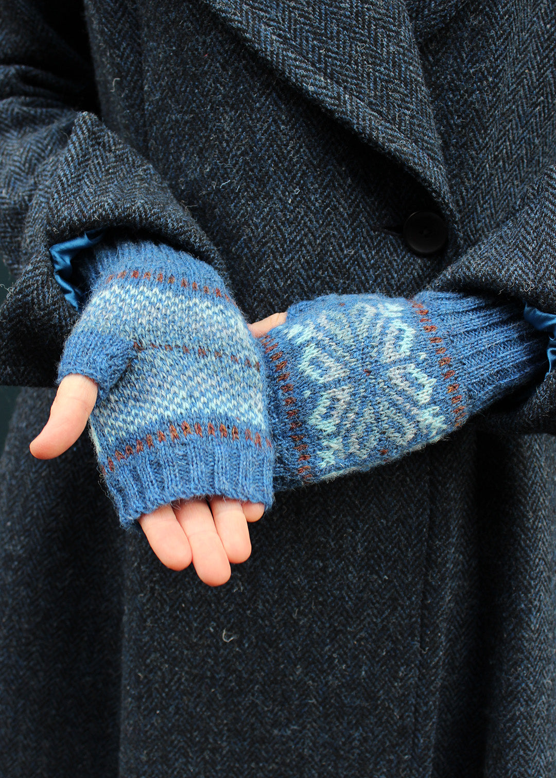 Shetland Fair Isle Fingerless Mitts Blue