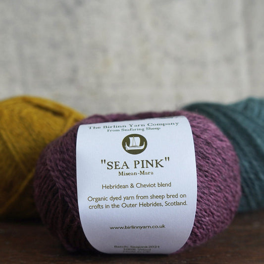 Birlinn yarn organically dyed wool in shade sea pink 