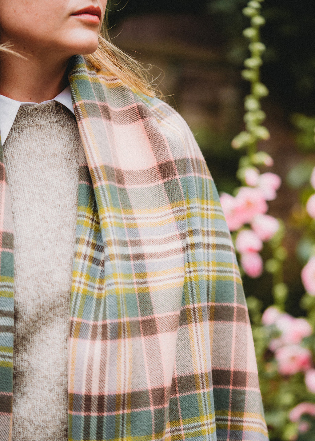 Tartan Blanket Stole Dundee Rose