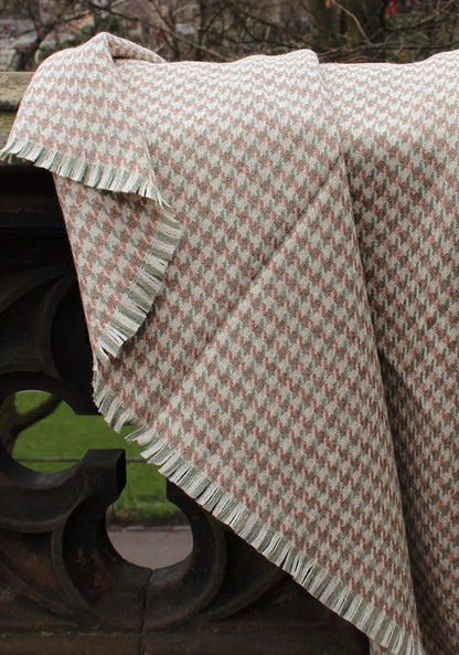Houndstooth blanket woven in 100% British Wool, a blend of fibres from the Blue Faced Leicester sheep and Masham sheep