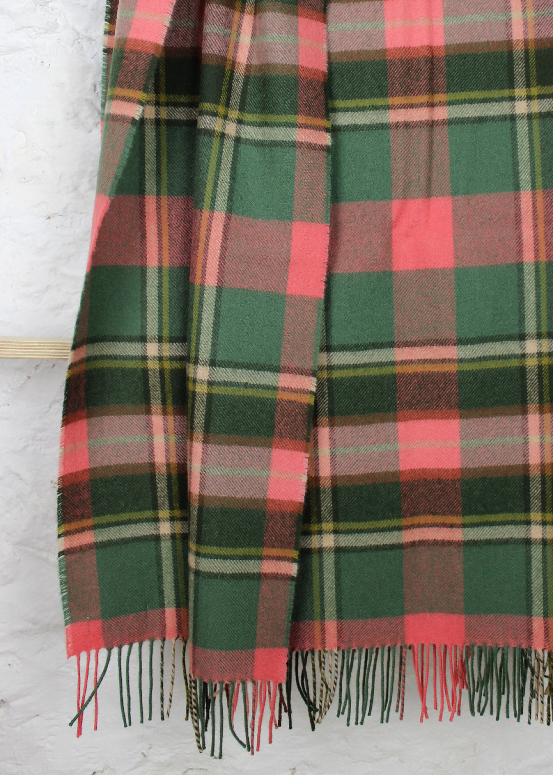 Lambswool tartan throw Bruce of Kinnaird Antique. Scottish Textiles Showcase.