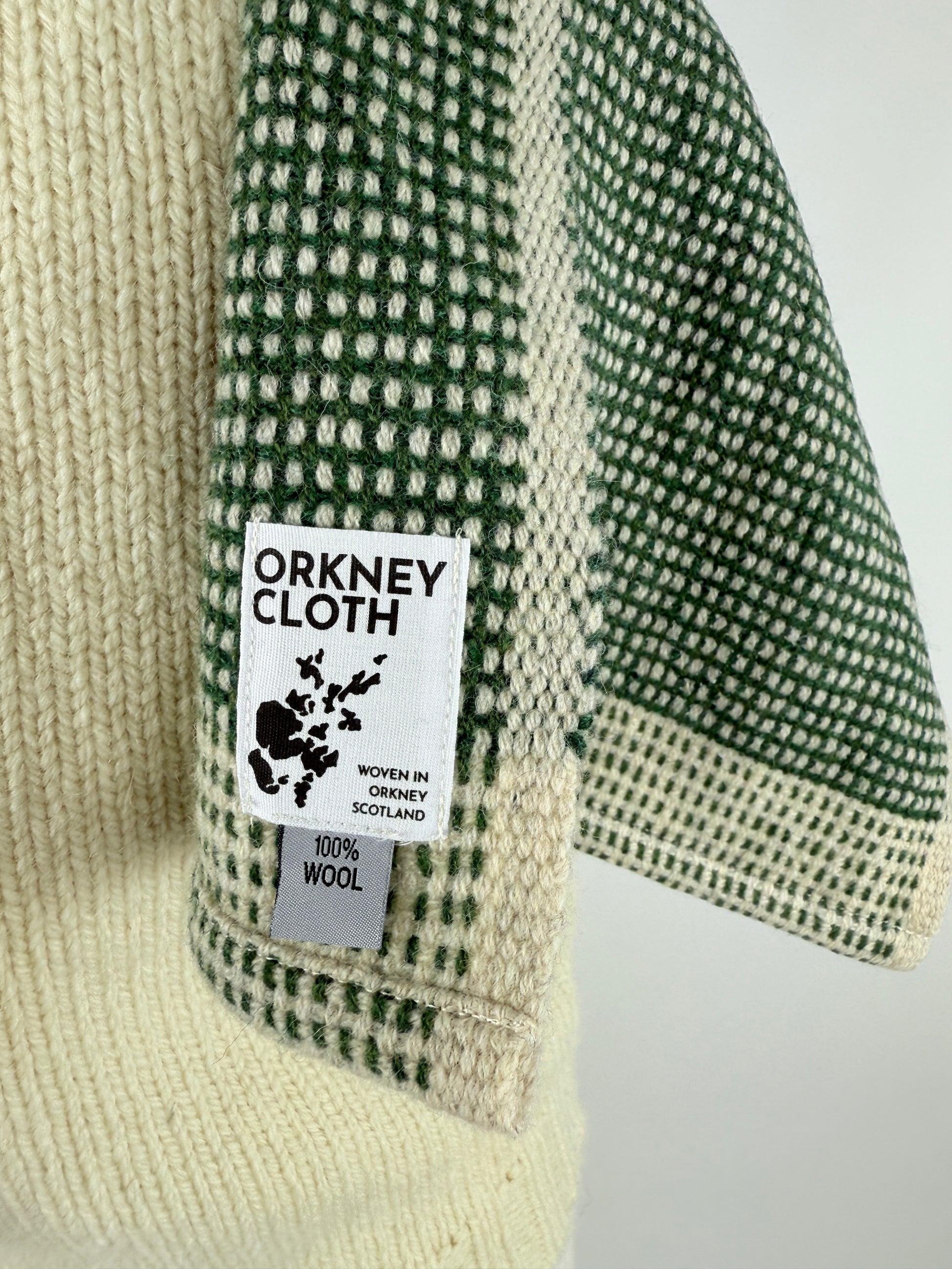 Hand woven Orkney Cloth wool scarf in green