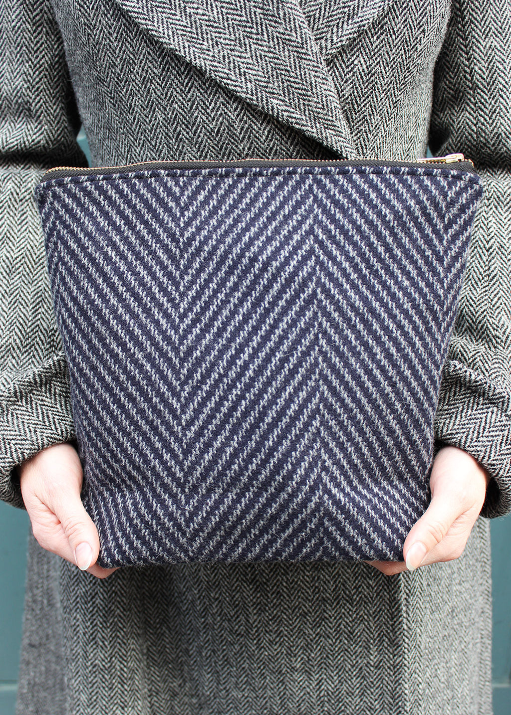 Elgin Tweed Zip Bag Extra Large