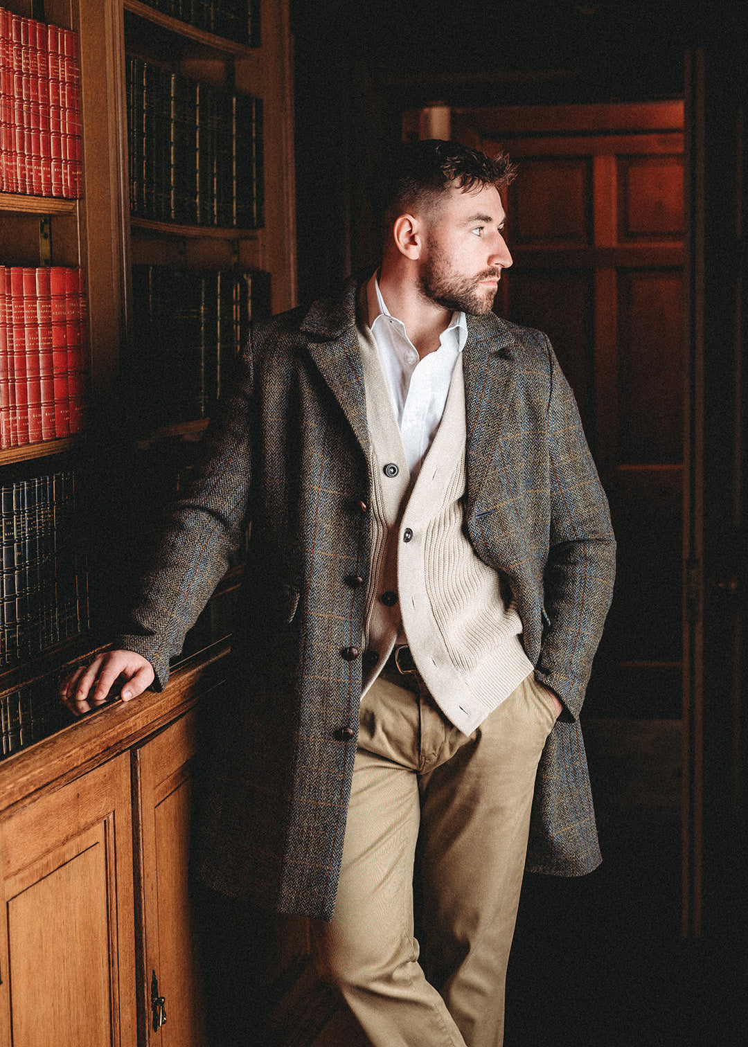 Men's Harris Tweed coat in brown herring with an overcheck.