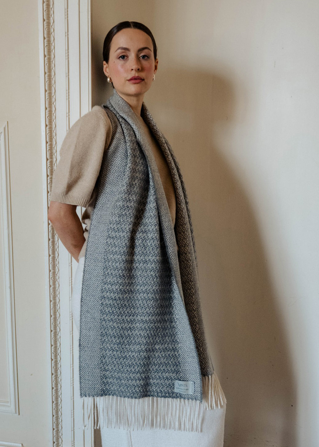 Un-dyed alpaca scarf in natural grey and off-white, woven in a harvest grain design.