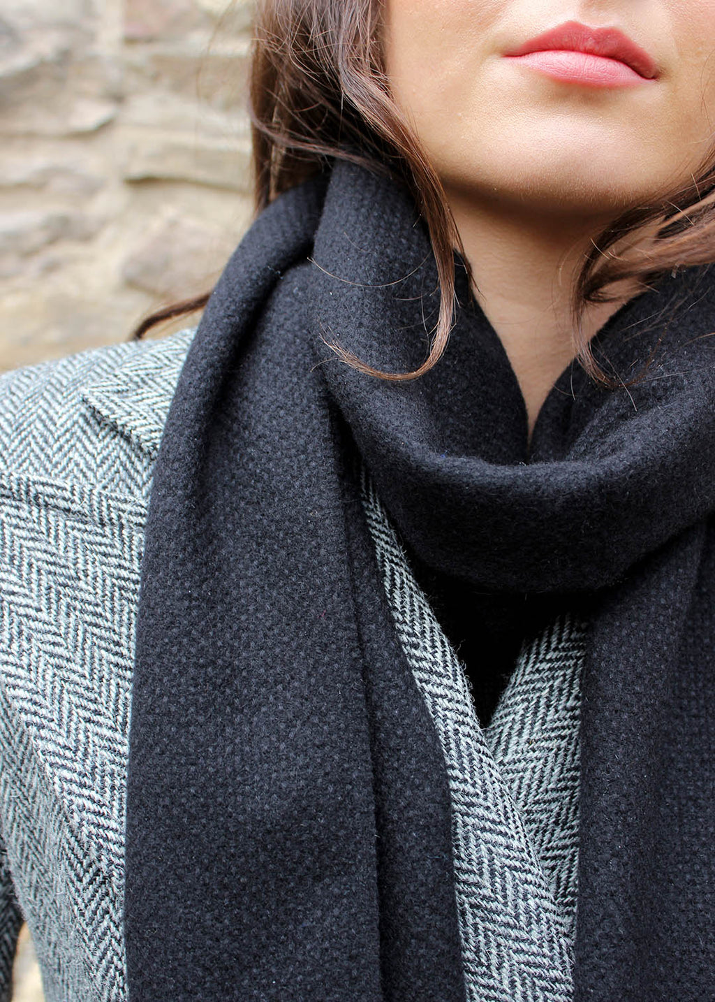 Textured Black Cashmere Scarf