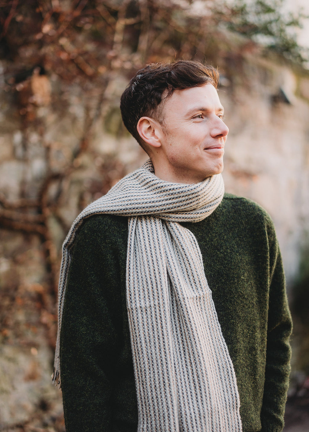 Cashmere wide scarf in talisker Barley.