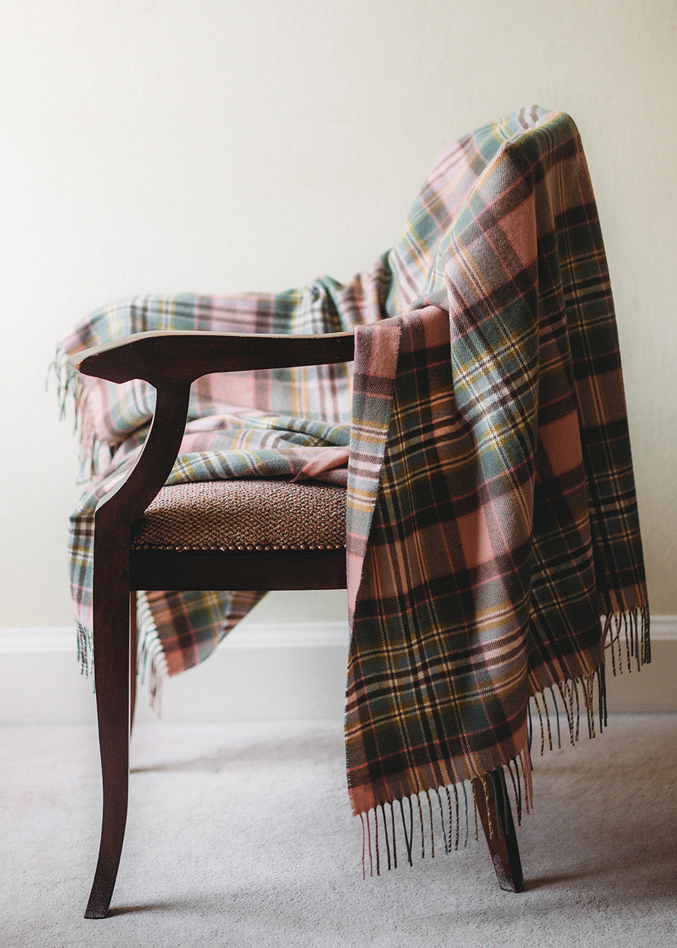 Dundee Rose Tartan Lambswool Blanket