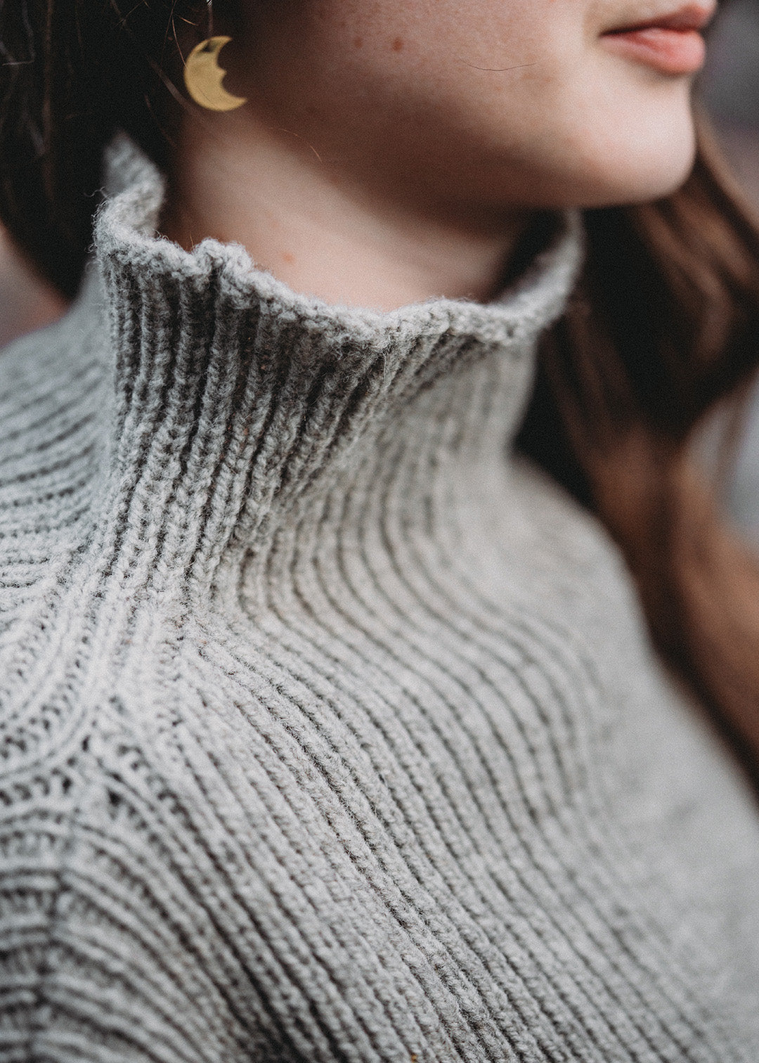 Bonnytoun jumper knitted from un-dyed, natural grey wool from shetland sheep.