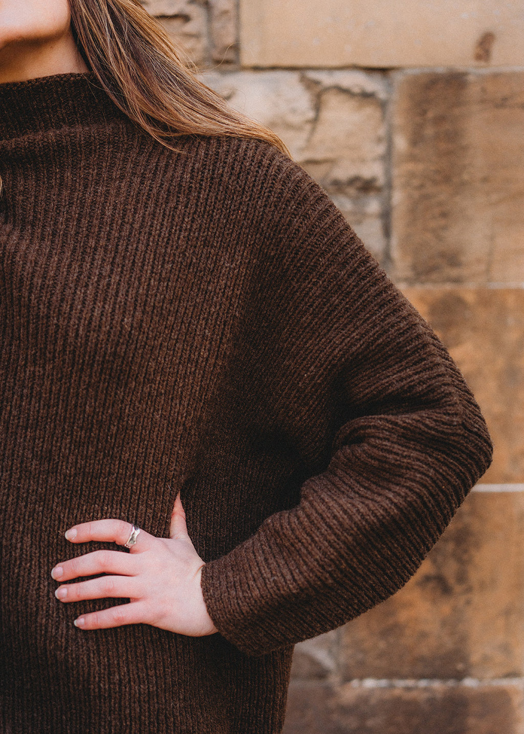 Long Bonnytoun Jumper Moorit Brown