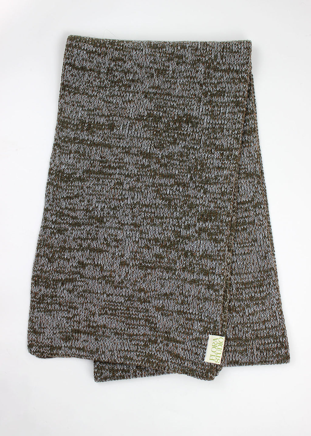 Wool and cashmere marl lichen scarf.