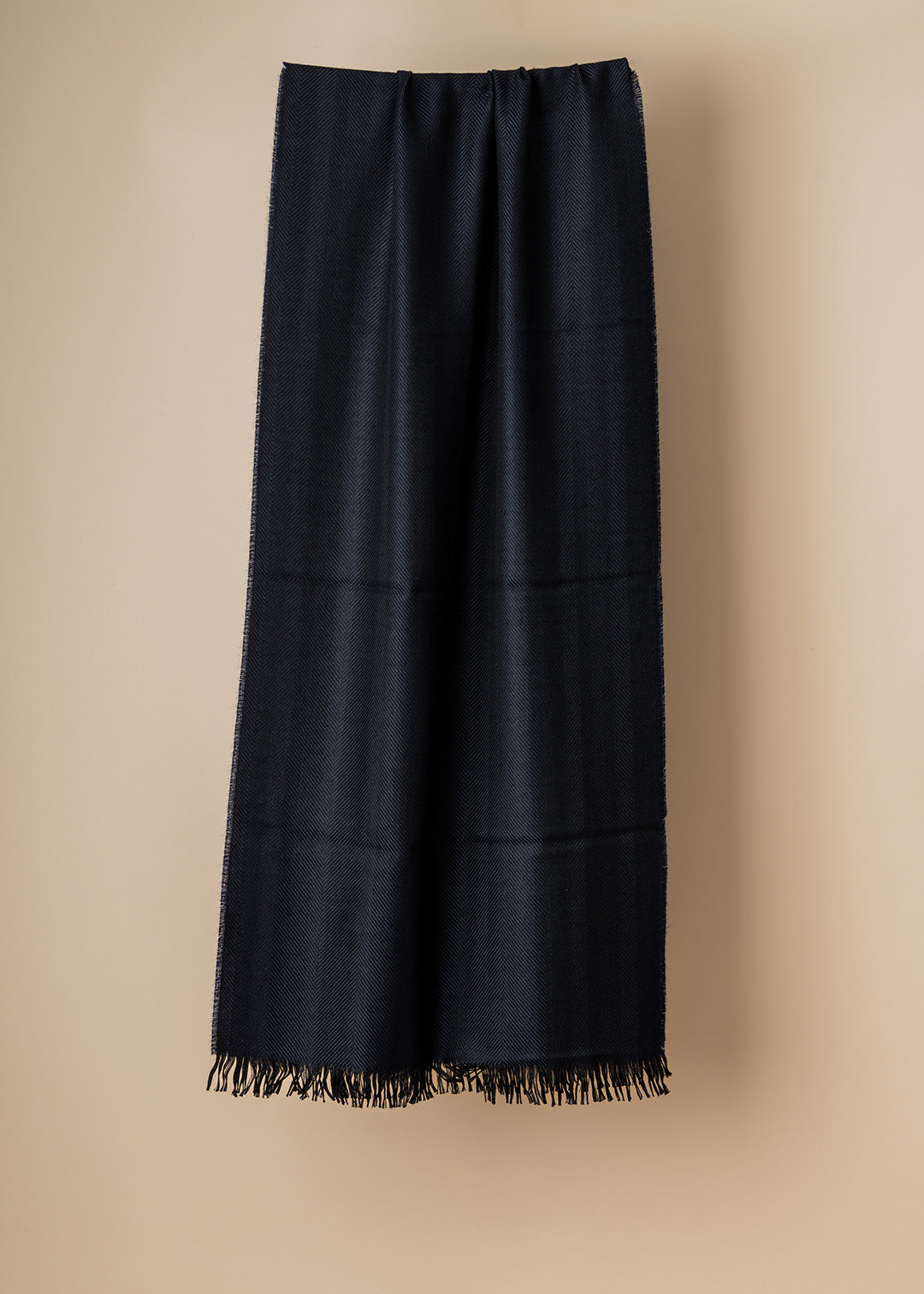 Silk and cashmere deep night scarf.