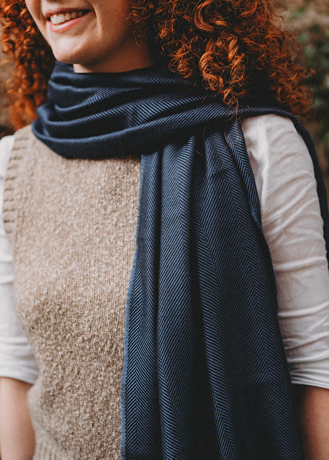 Silk and cashmere evening blue scarf.