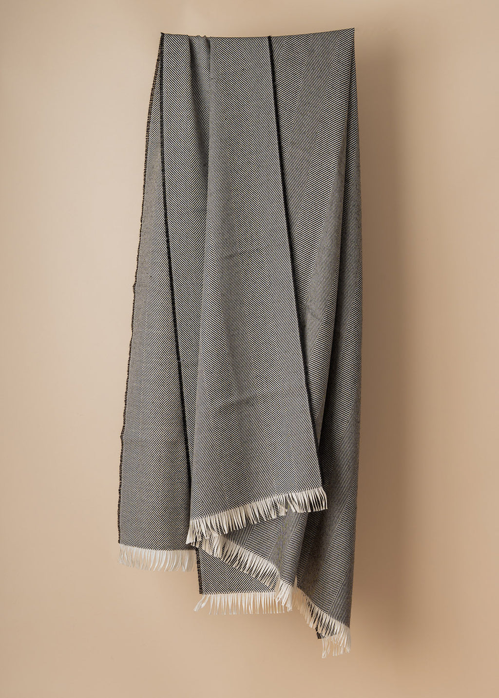 Marquee Stole Graphite