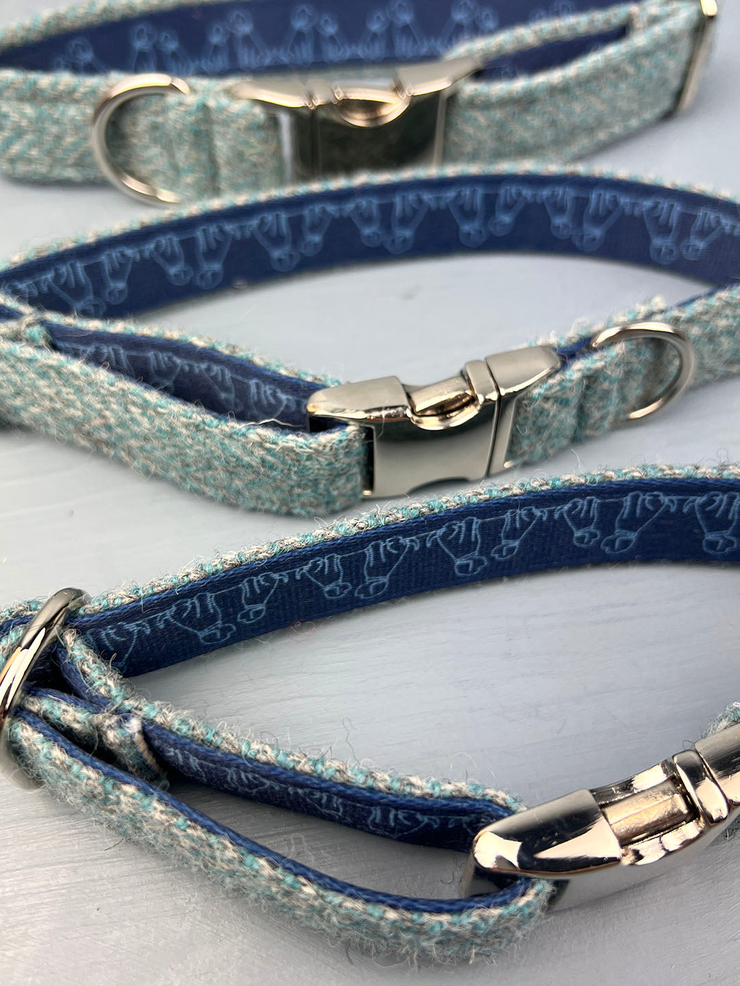 gorgeous Harris Tweed collar in Duck Egg herringbone is the perfect treat for a faithful dog. Whether he be yours or for a dog lover your life. 