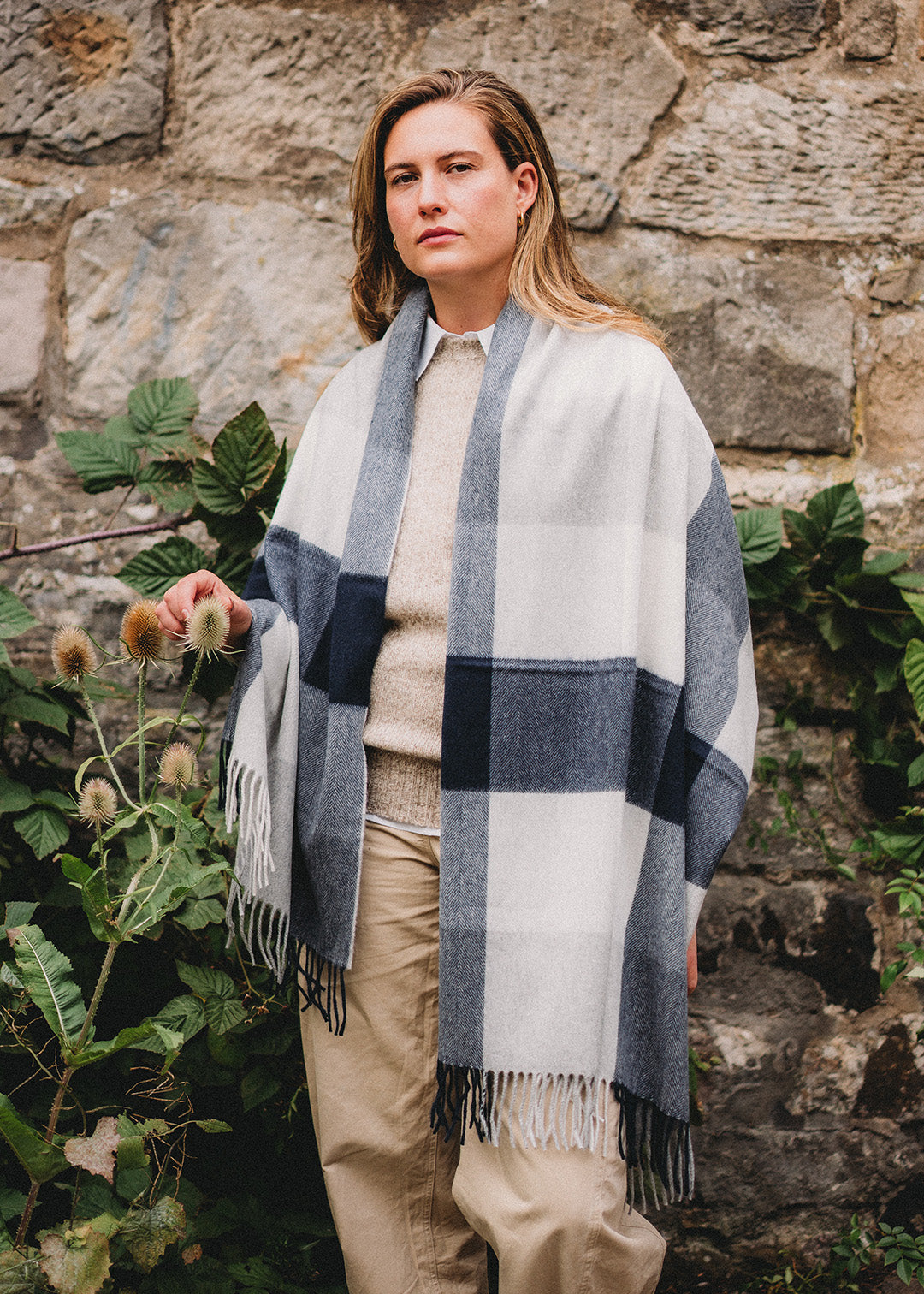 Navy Block Cashmere Stole