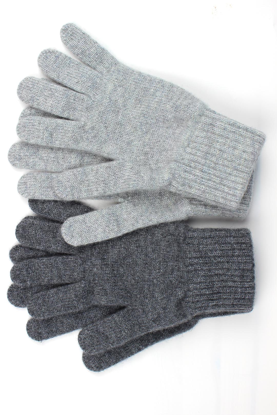 Cashmere gloves in greys. Knitted in the Scottish borders