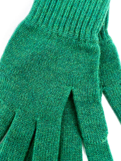 Rosie sugden cashmere gloves in shade jade. Knitted in the Scottish borders