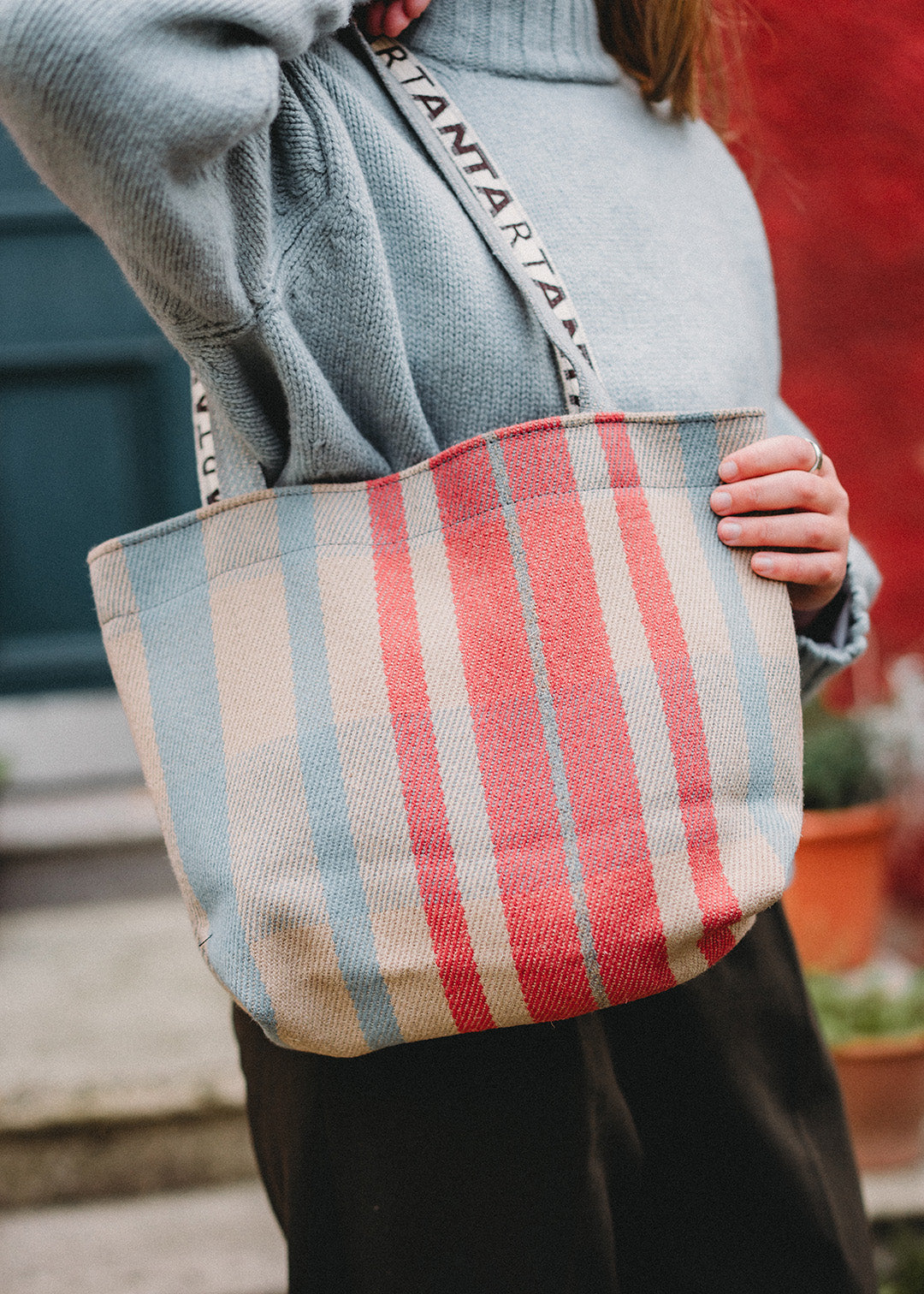 Sandy Gordon Little Shopper