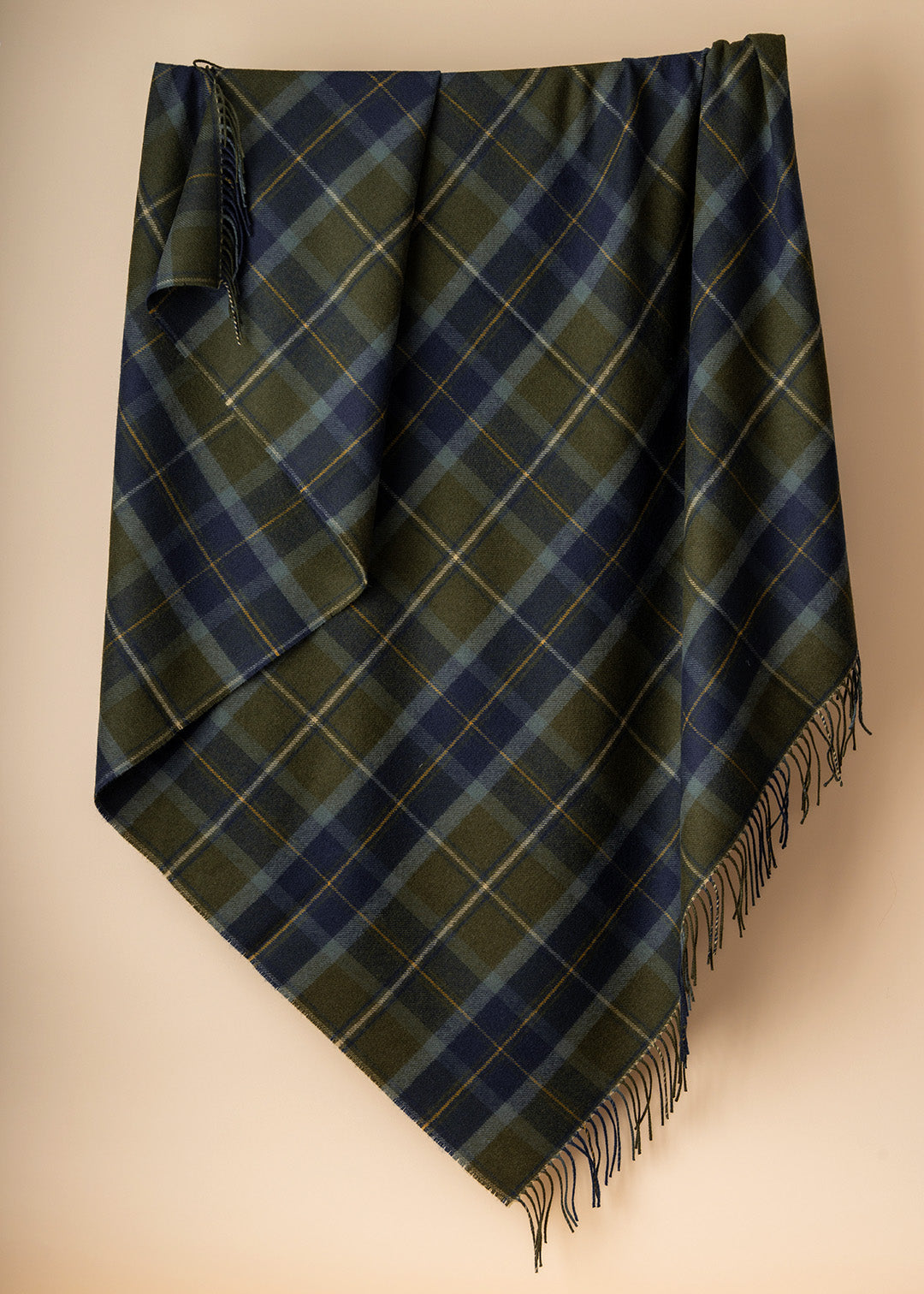 Lambswool blanket woven in Borderland tartan.
