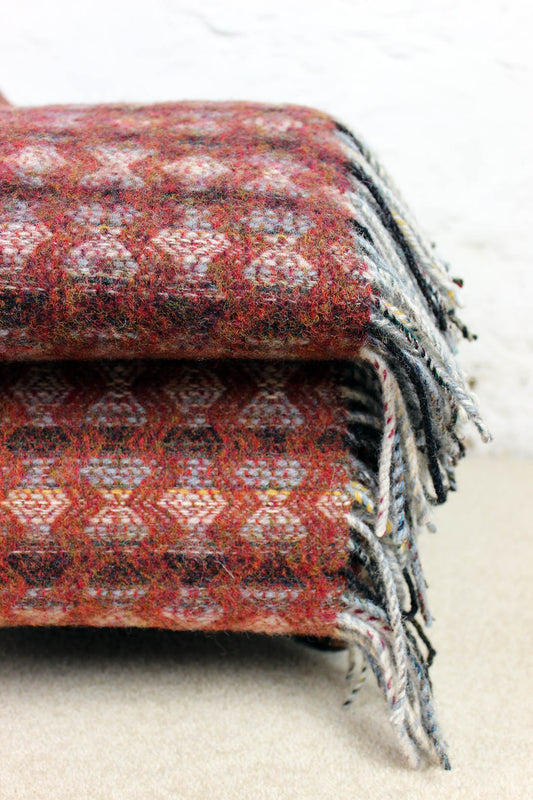 Tapestry Knee Blanket Poppy