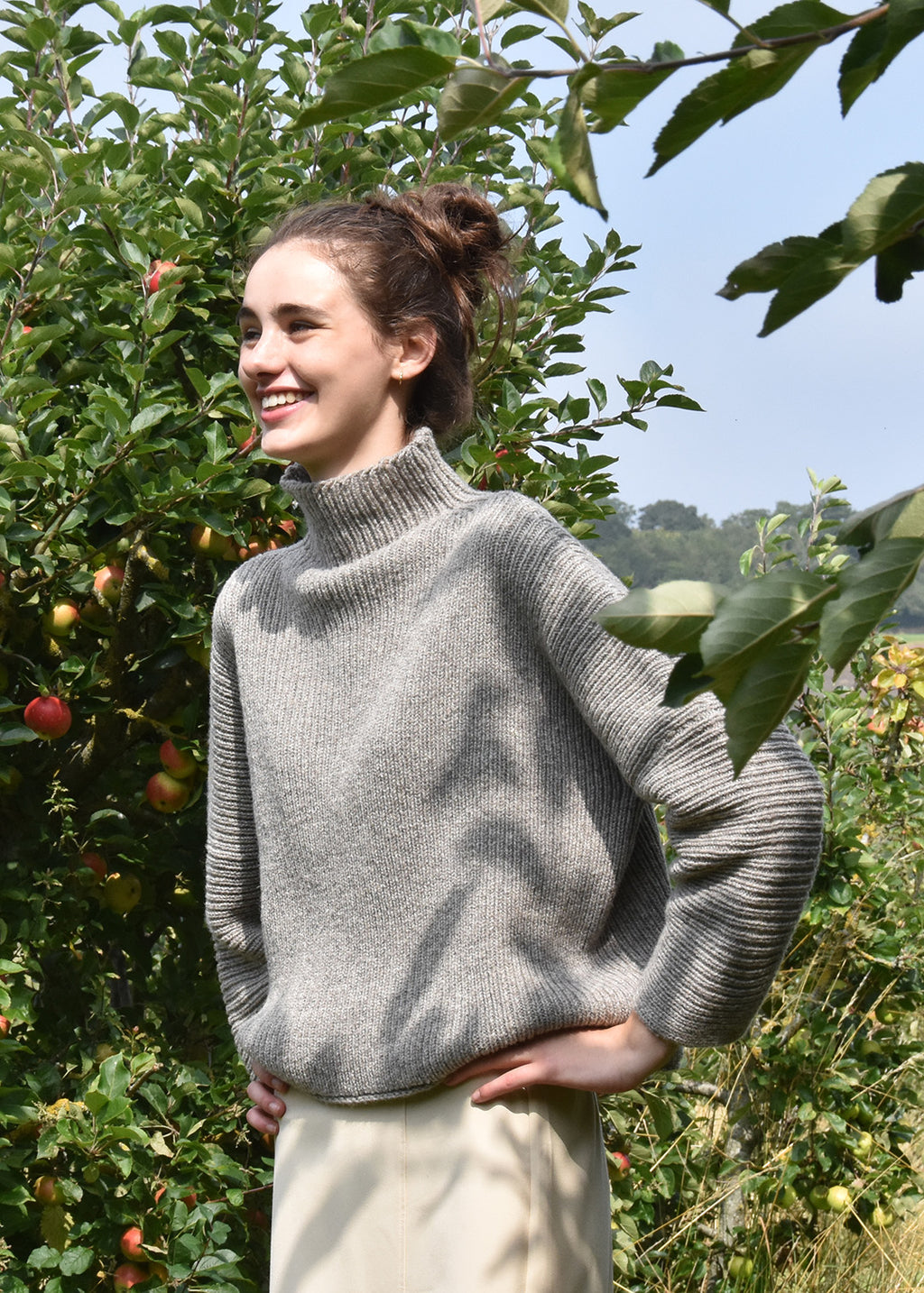 Luxury hand frame knitted jumper made with un-dyed, natural grey wool from Shetland sheep.