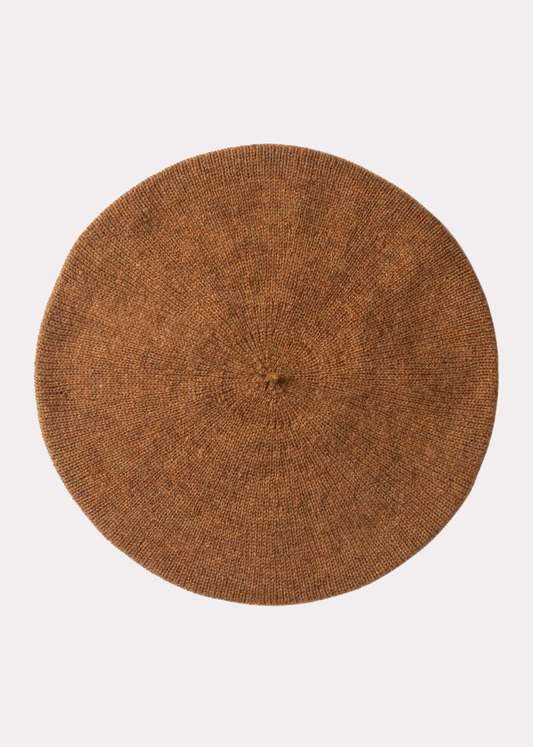Pure cashmere beret in warm caramel.
