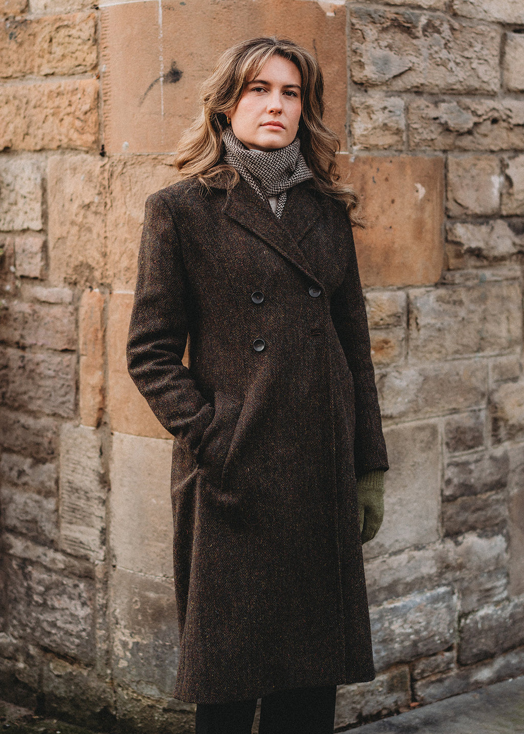 Pure wool Harris Tweed coat in brown umber.
