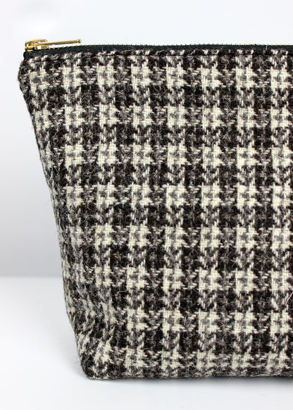 Stornoway Harris Tweed Zip Bag Small