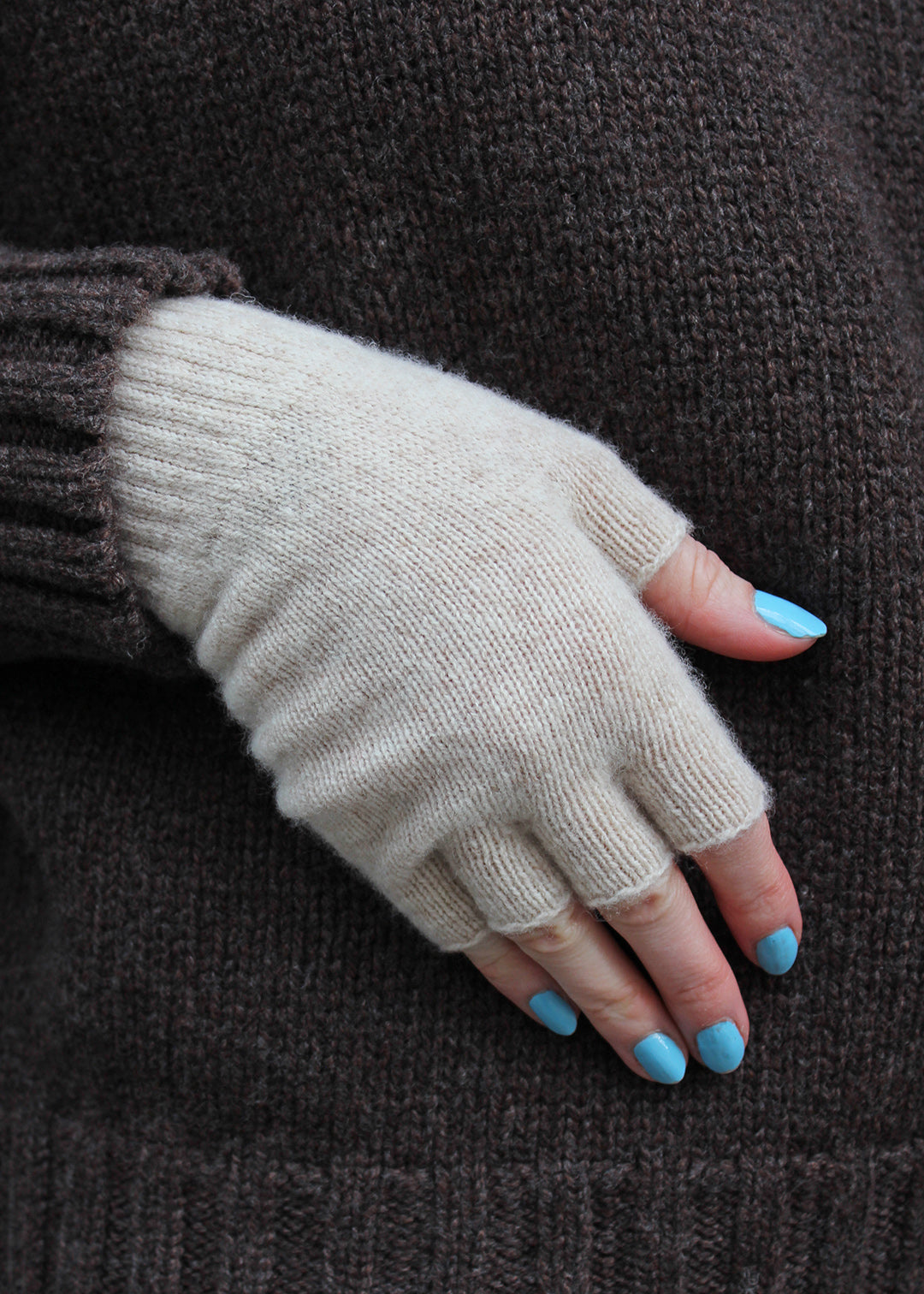Iona Fingerless Gloves Oat