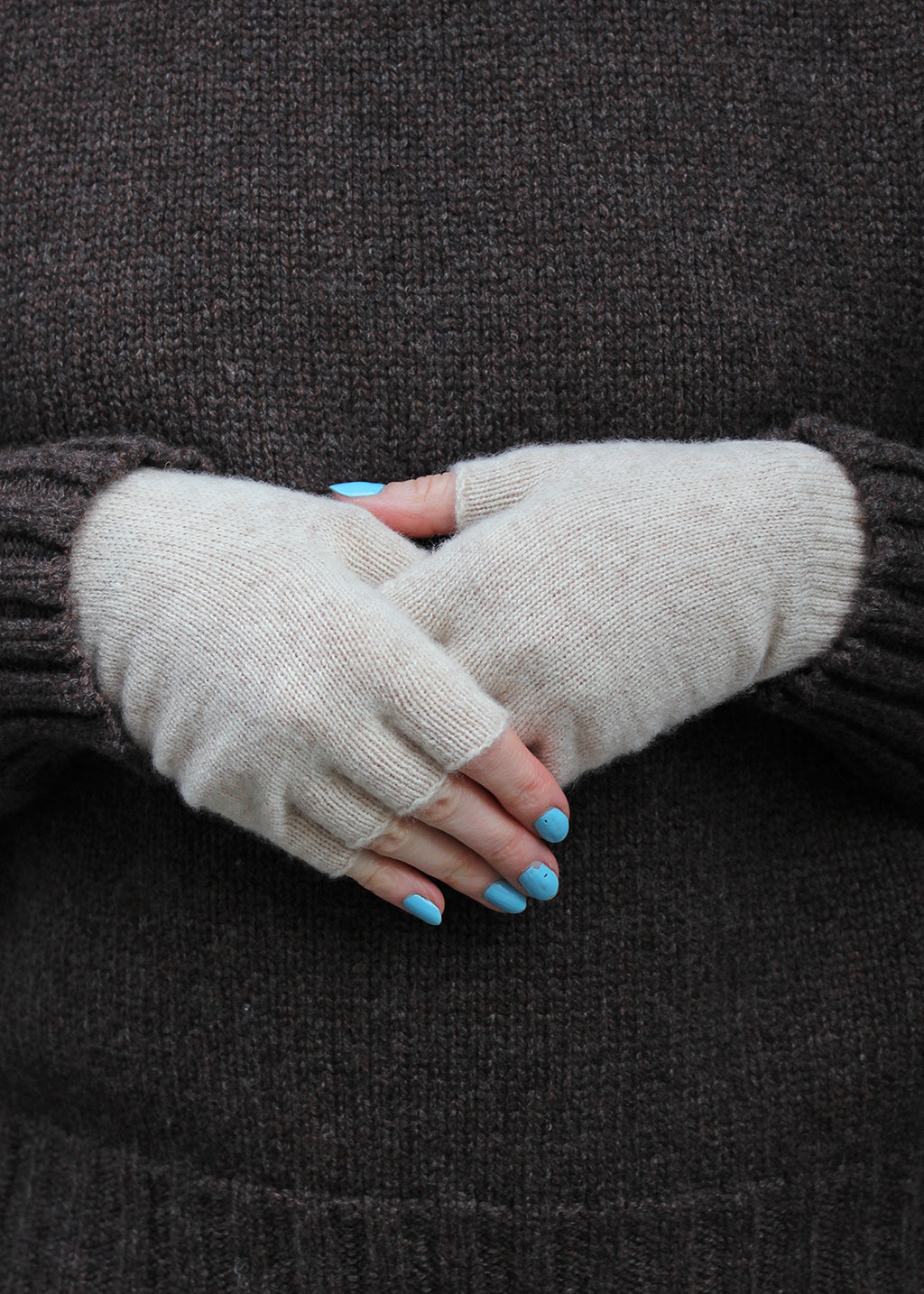 Iona Fingerless Gloves Oat
