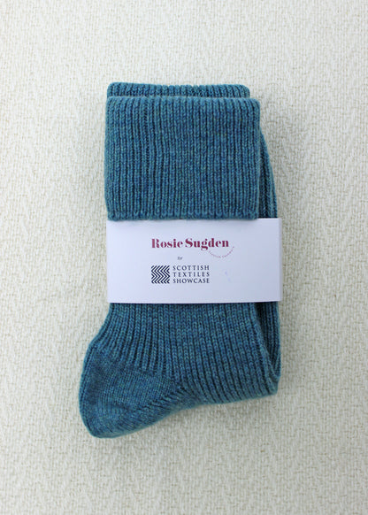 Cashmere bed socks in sea blue.