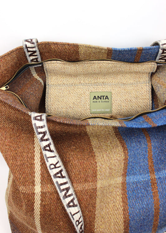 Jamie Fraser Travel Bag