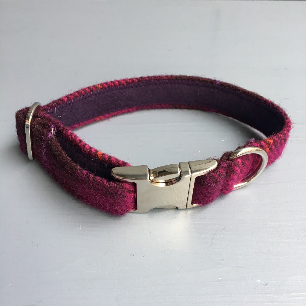 Harris-Tweed-berry-dog-collar-Scottish-Textiles-Showcase