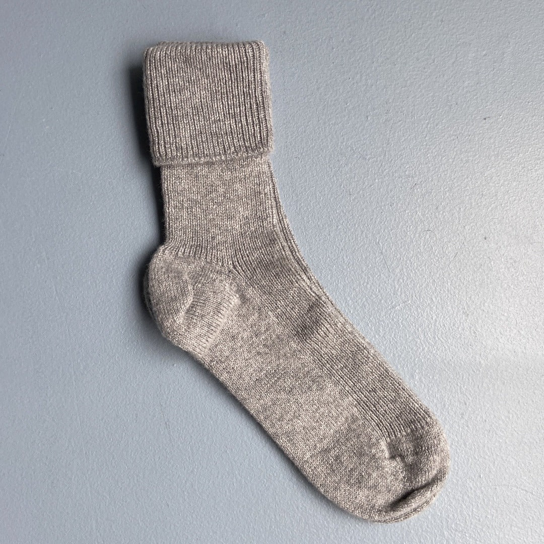 Knitted cashmere bed socks, grey. 