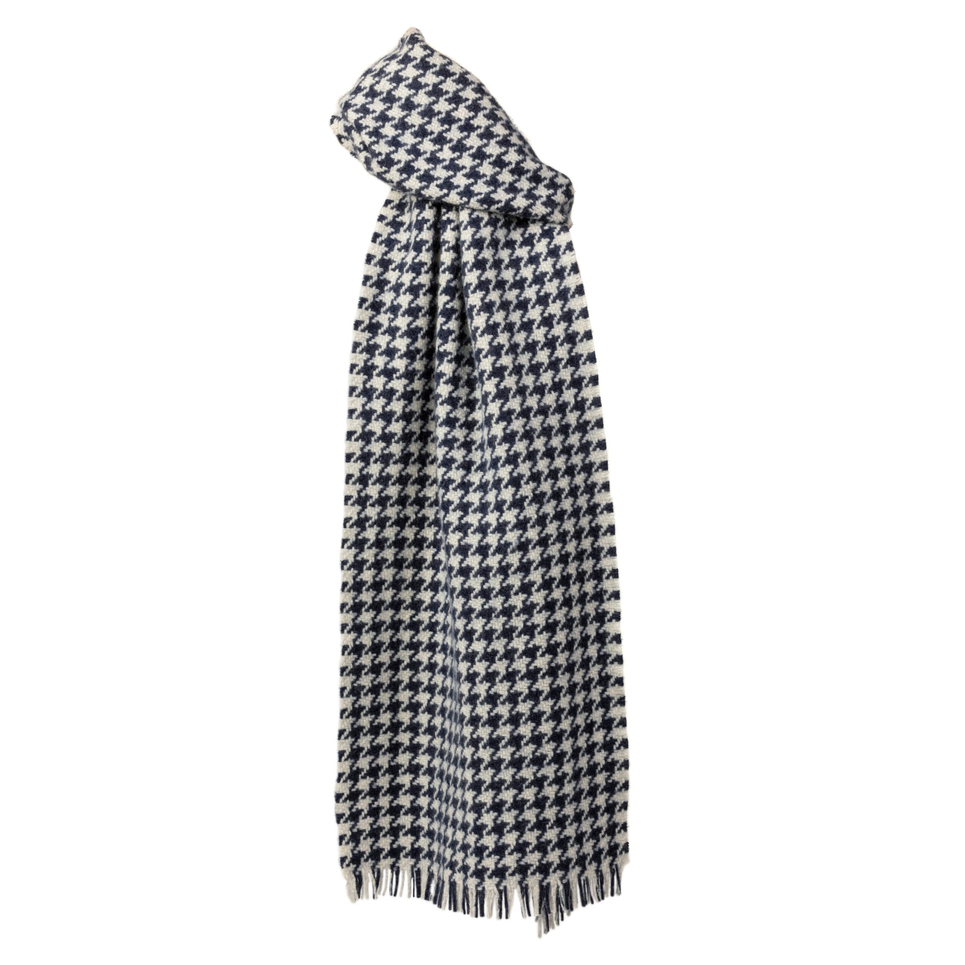 Houndstooth navy scarf made from 100% cashmere. Scottish Textiles Showcase. 