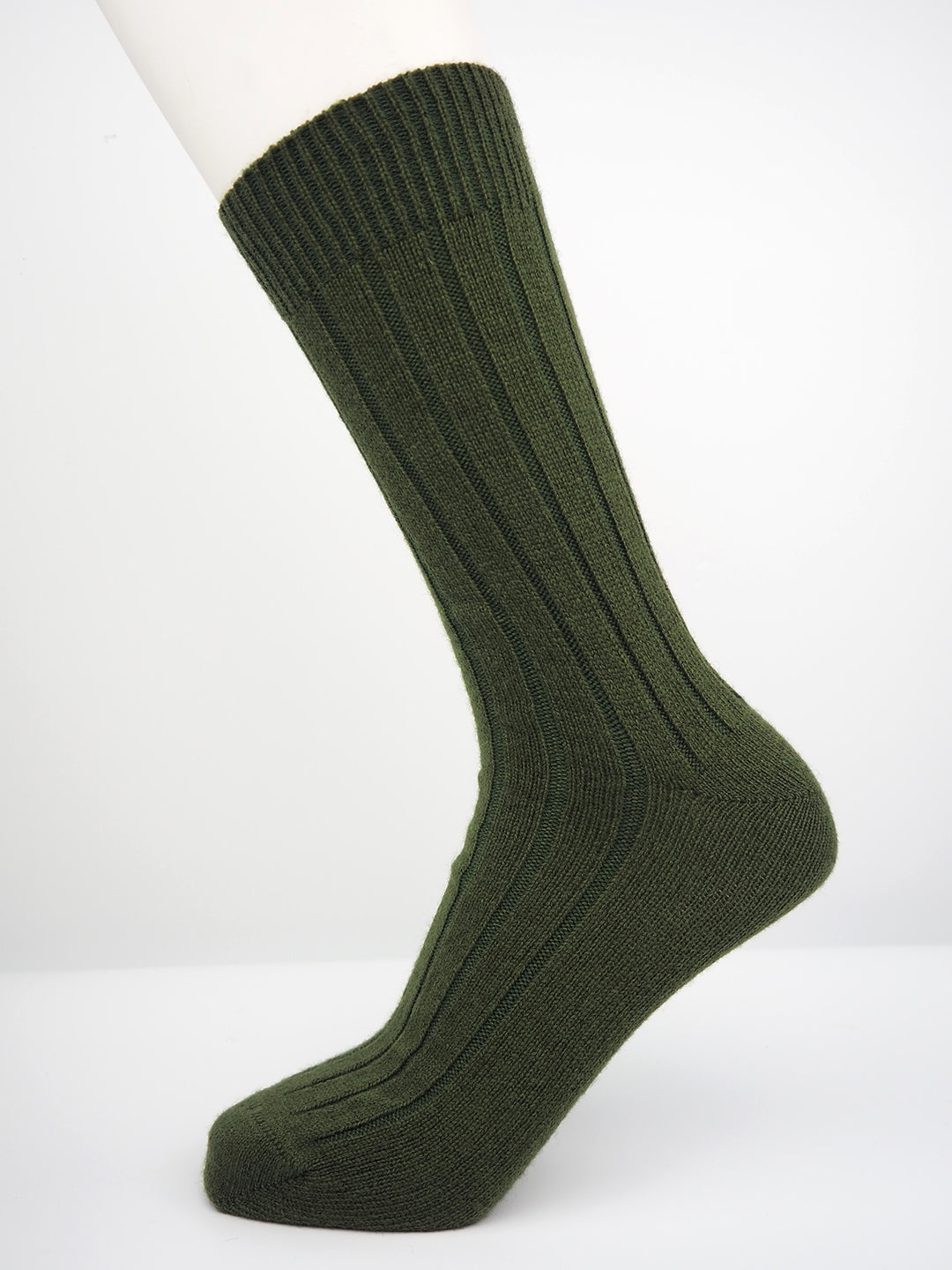 Mens cashmere moorland socks designed by Rosie Sugden. Scottish textiles showcase
