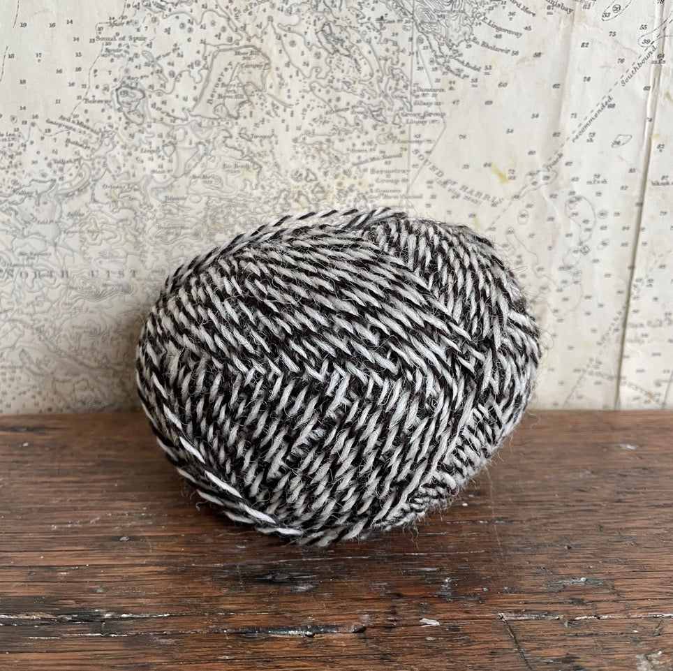 Made in Scotland, quality Scottish blankets, tweed coats, accessories ...