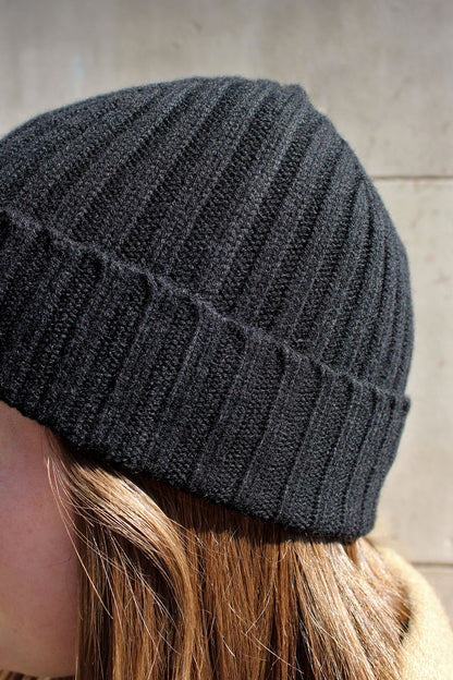 Knitted cairn hat in black, knitted in scotland